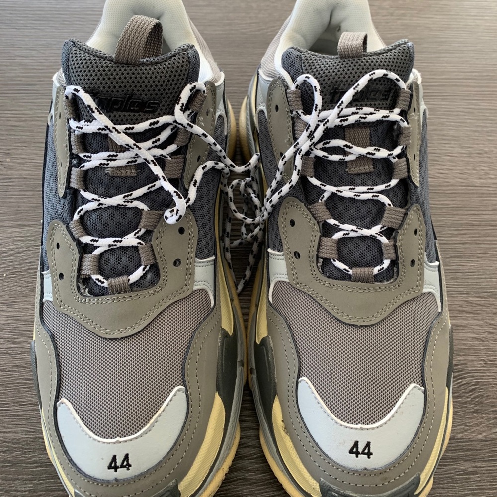 Balenciaga Triple S